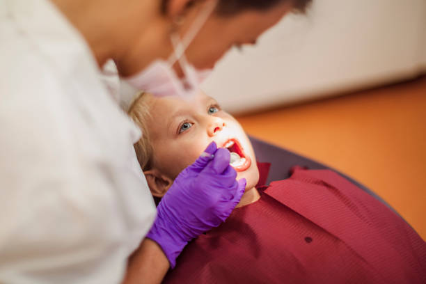Best Emergency Tooth Extraction in Ford Heights, IL